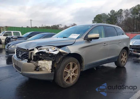 2011 Volvo Xc60 T6/T6 R-Design from USA, damaged, VIN YV4902DZ4B2202131